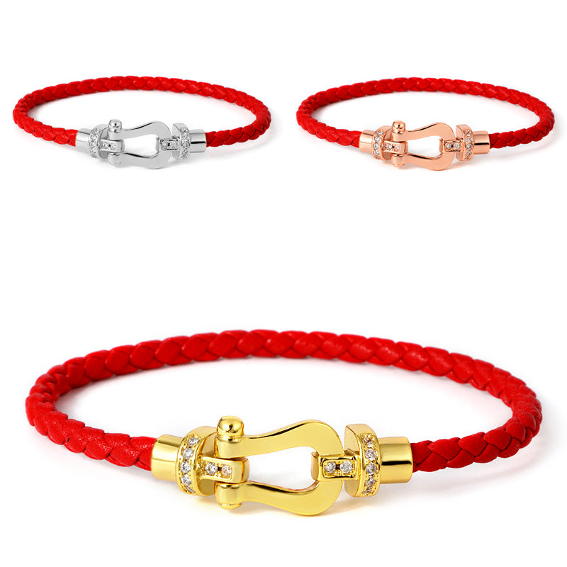 The Magnetic Horseshoe Bracelet