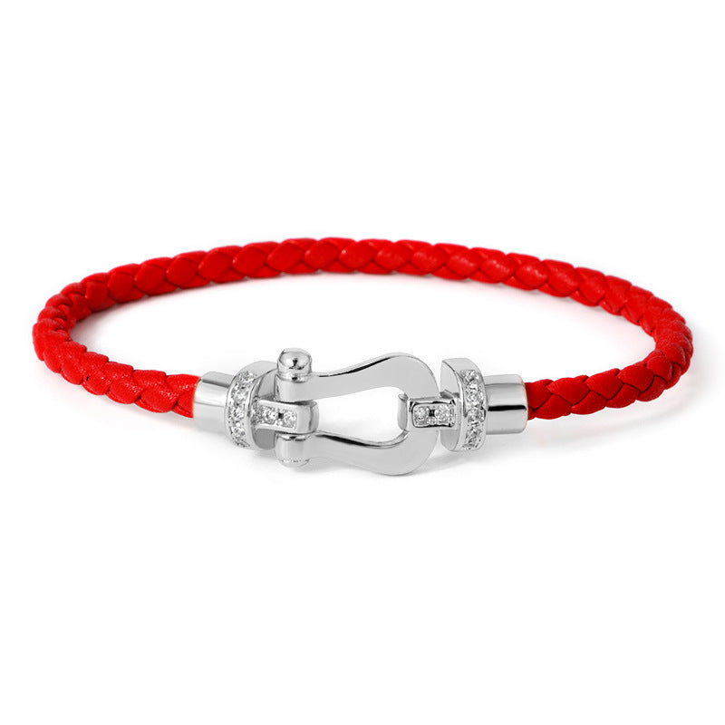 The Magnetic Horseshoe Bracelet